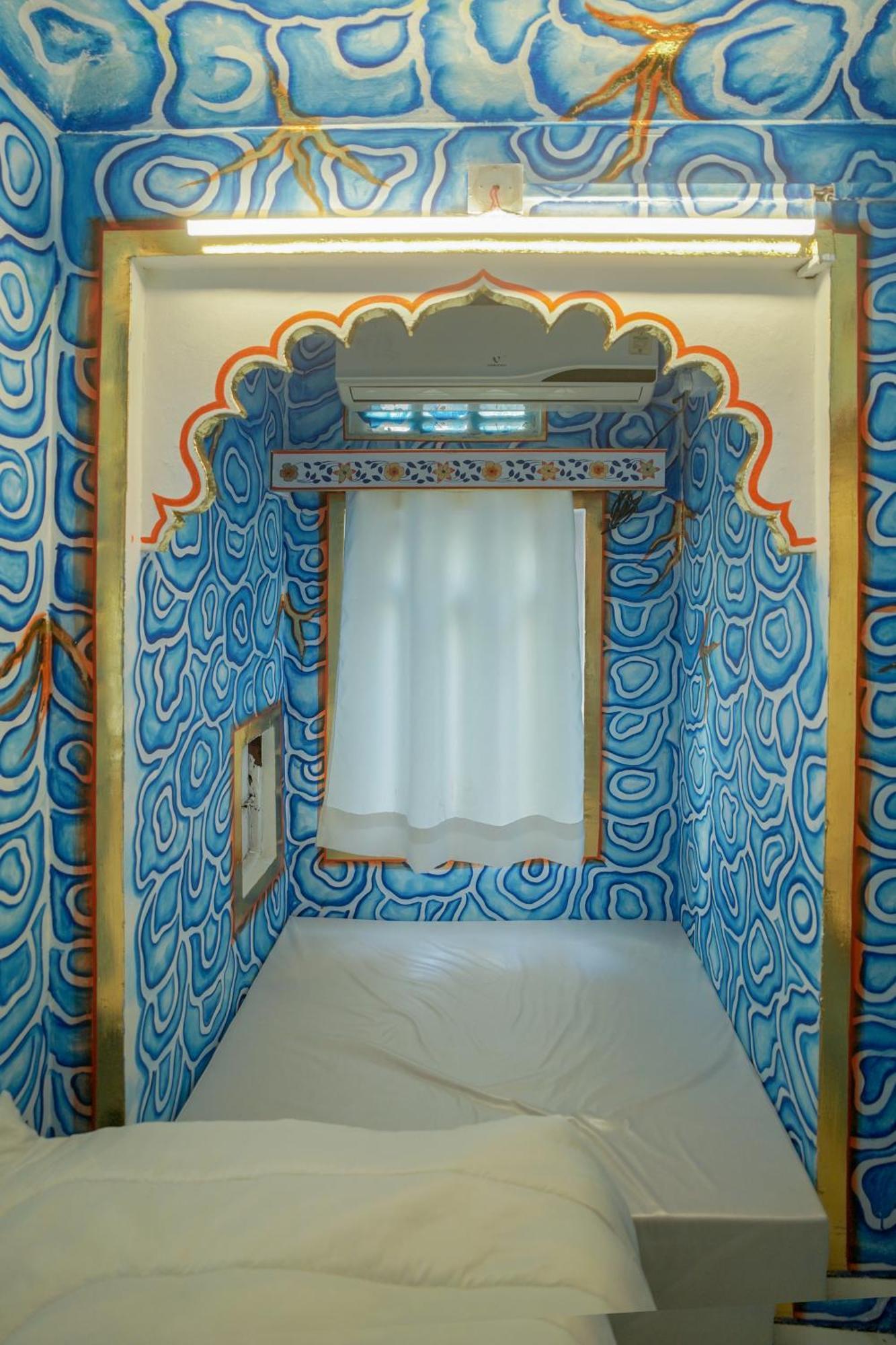Island Tower Guest House Udaipur Exterior photo