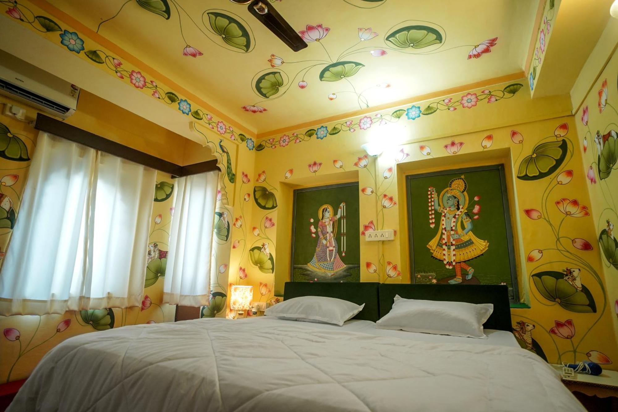 Island Tower Guest House Udaipur Exterior photo