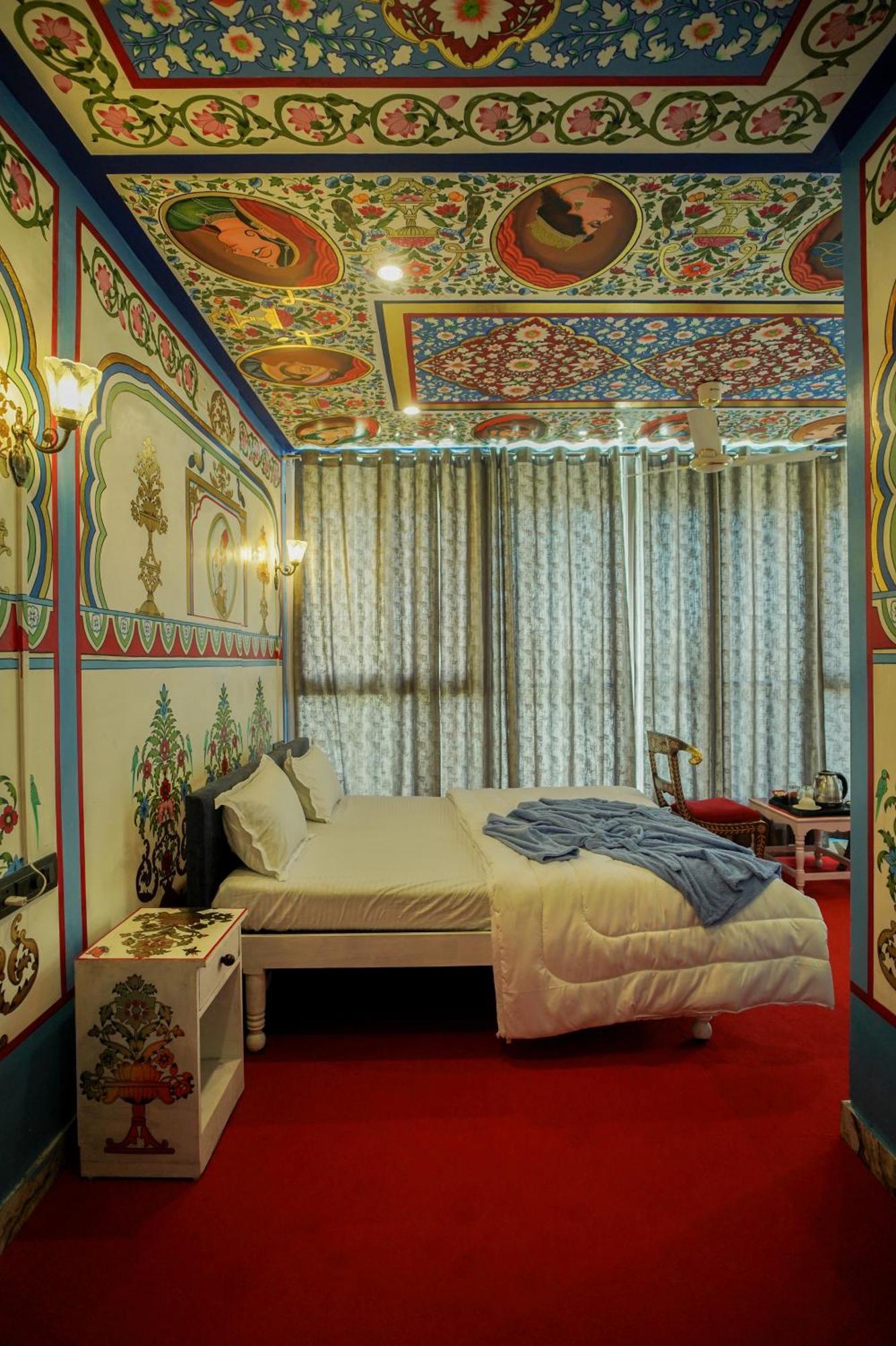 Island Tower Guest House Udaipur Exterior photo
